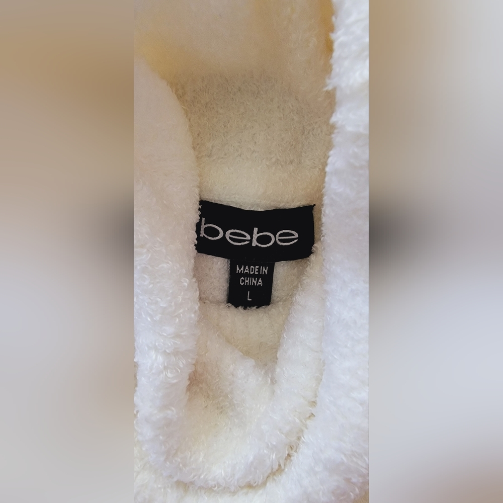 Bebe Turtle Neck Sweater. Size Large - image 2